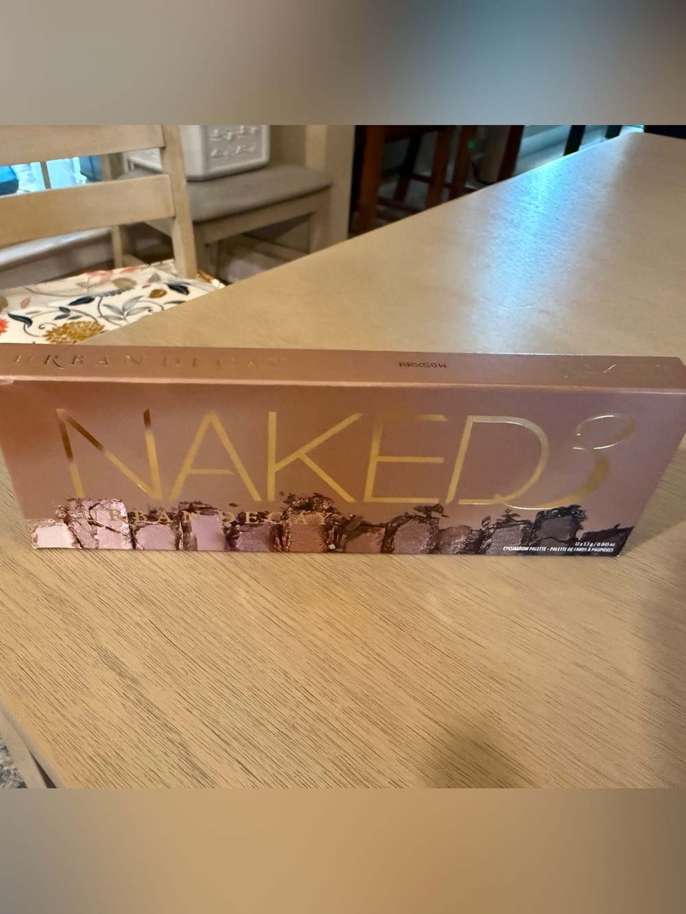 Urban Decay Naked3 Eyeshadow Palette - Rose - Picture 2 of 6